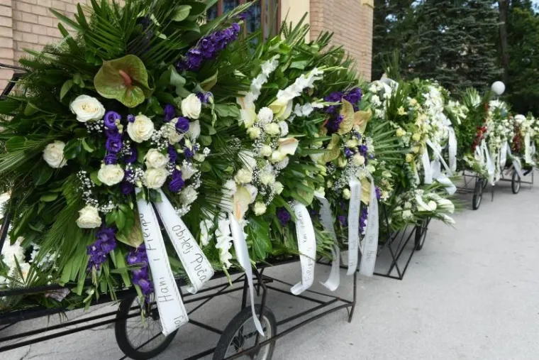 Posljednji ispraćaj Filipa i Hane Spevec