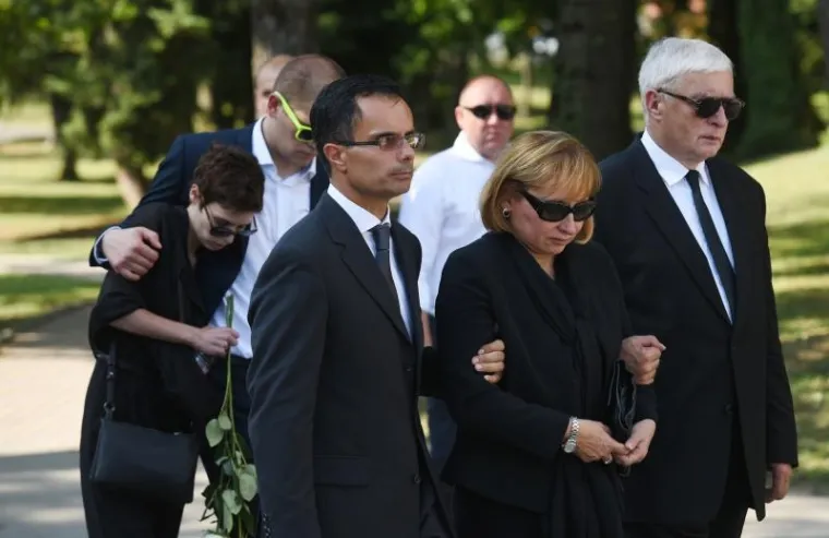 Posljednji ispraćaj Filipa i Hane Spevec