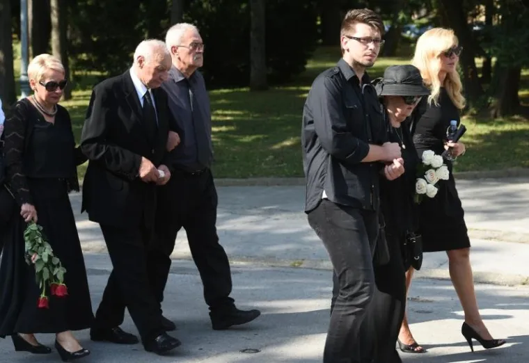 Posljednji ispraćaj Filipa i Hane Spevec