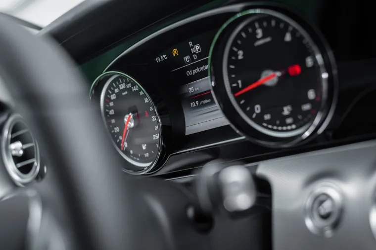 MERCEDES E 220d AVANTGARDE: Trenutačno jednostavno najbolji u klasi&hellip;