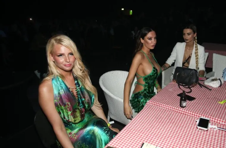 VIP stol