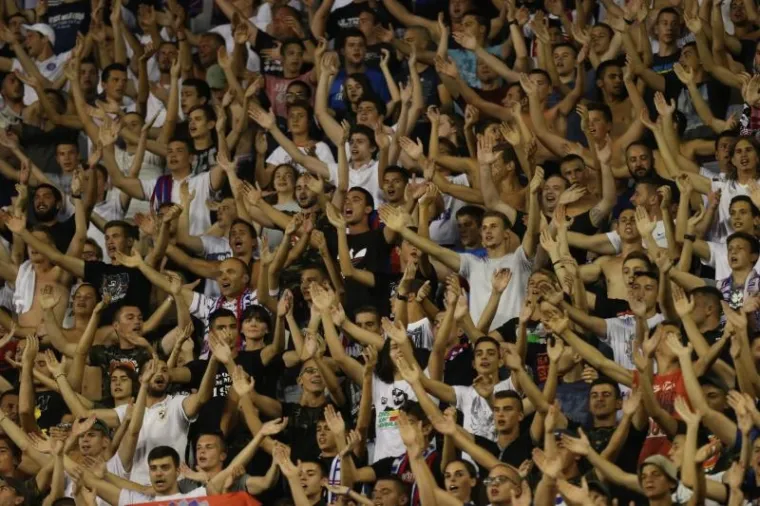 'RANOM ZOROM ZA SLOBODOM...' Torcida se prisjetila Oluje, ovo je njihova poruka za 21. obljetnicu