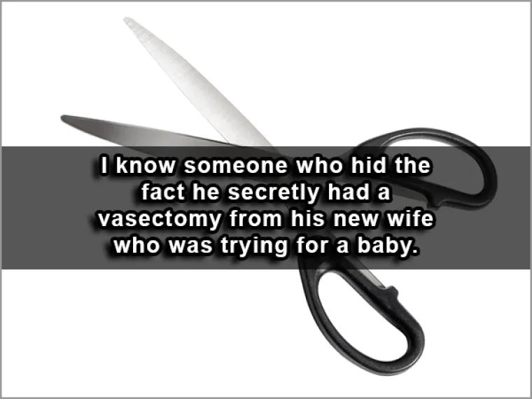 Poznajem nekoga tko je obavio vazektomiju, ali to skriva od svoje supruge koja pokušava zatrudnjeti.
