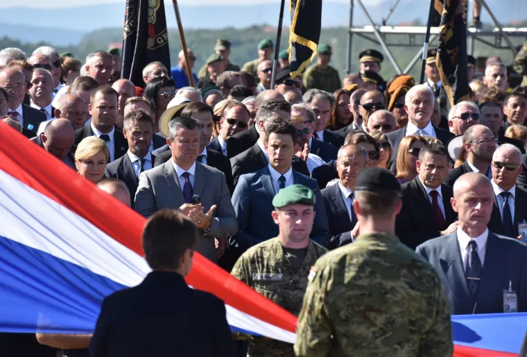 Svečana proslava u Kninu: slavi se 21. obljetnica vojnoredarstvene akcije Oluja
