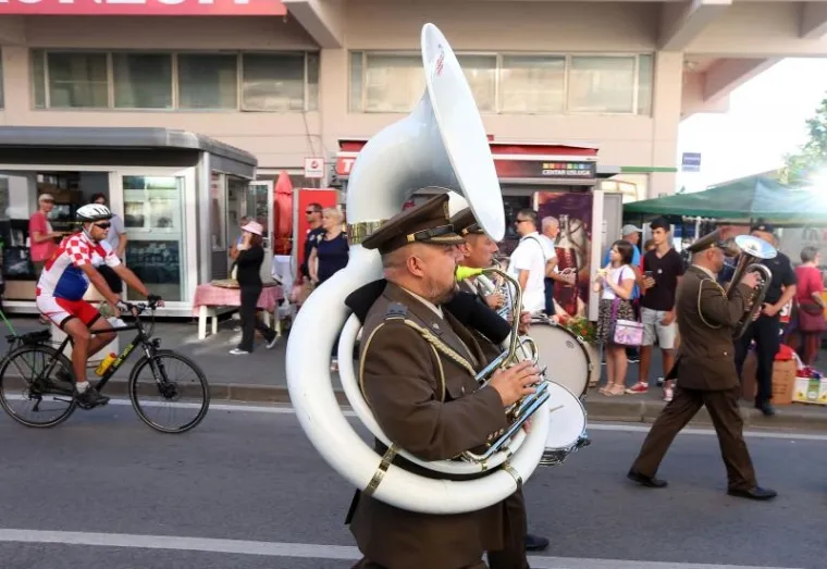 SVEČANO OBILJEŽAVANJE U KNINU: Dan pobjede i domovinske zahvalnosti