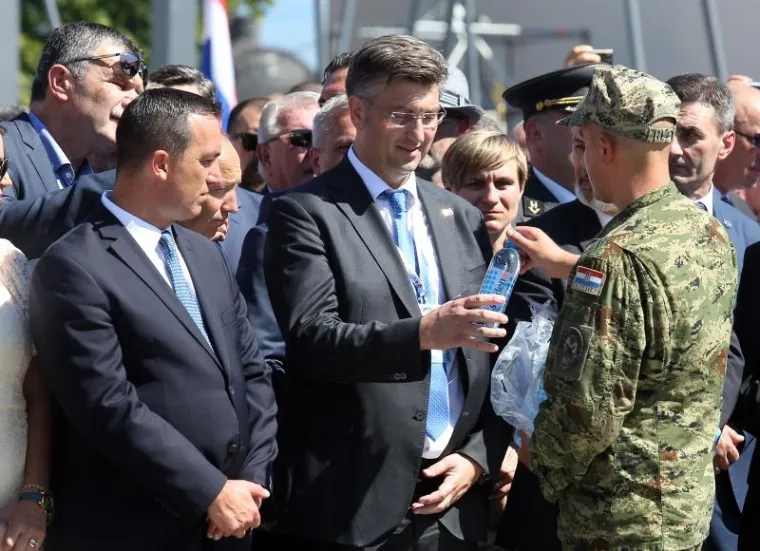 SVEČANO OBILJEŽAVANJE U KNINU: Dan pobjede i domovinske zahvalnosti