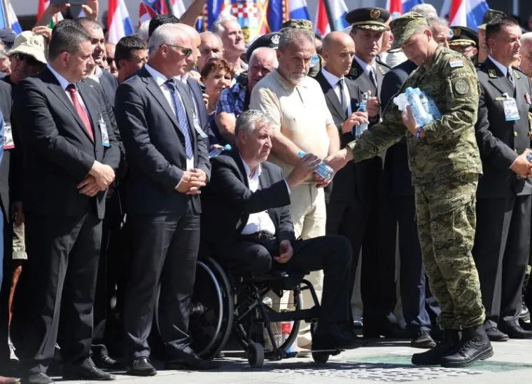 SVEČANO OBILJEŽAVANJE U KNINU: Dan pobjede i domovinske zahvalnosti