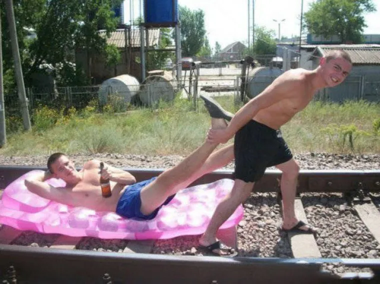 RUSIJA JE TOALETNI OTVOR U DRUGU DIMENZIJU: &Scaron;to se to događa kod njih, kako je to moguće?