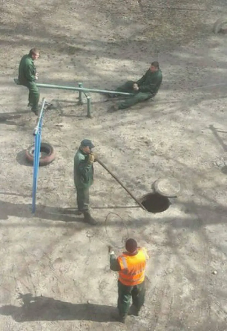 RUSIJA JE TOALETNI OTVOR U DRUGU DIMENZIJU: &Scaron;to se to događa kod njih, kako je to moguće?