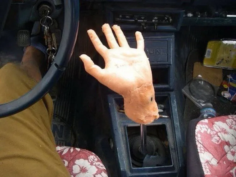 RUSIJA JE TOALETNI OTVOR U DRUGU DIMENZIJU: &Scaron;to se to događa kod njih, kako je to moguće?