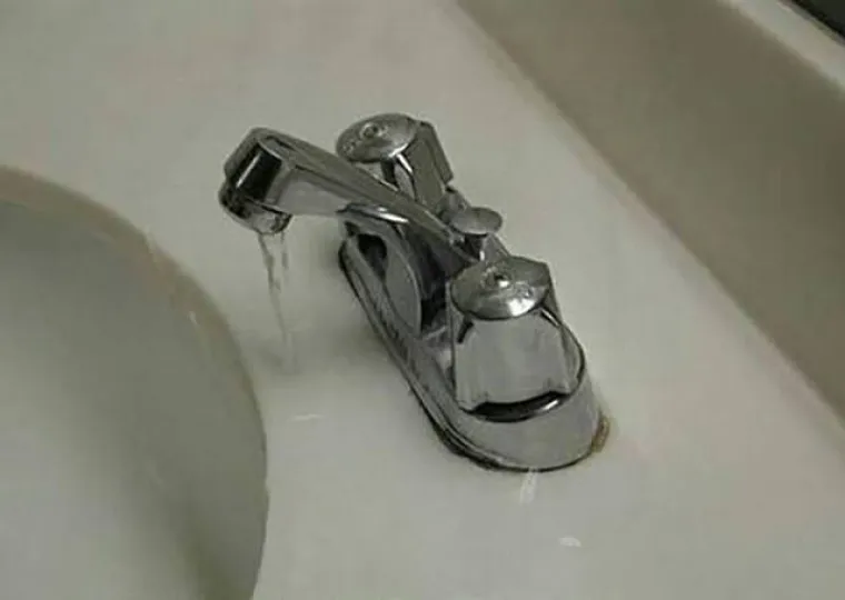 RUSIJA JE TOALETNI OTVOR U DRUGU DIMENZIJU: &Scaron;to se to događa kod njih, kako je to moguće?