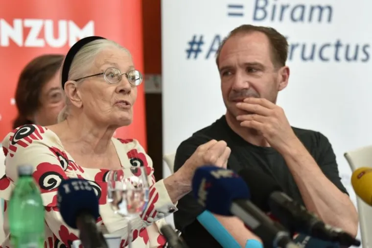 Svjetske glumačke zvijezde Ralph Fiennes i Vanessa Redgrave došli su na Brijune.