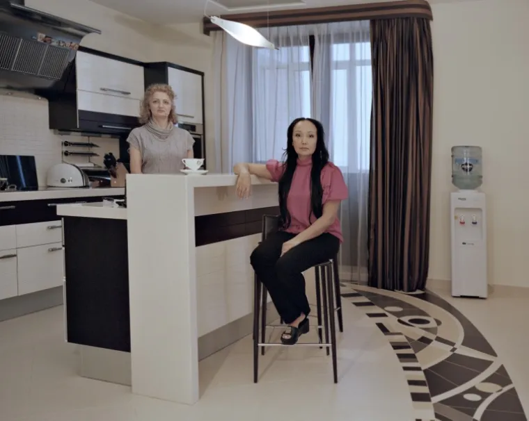 GOSPODARI I SLUGE: Pomalo morbidne slike ruskih bogata&scaron;a i njihovih slugu