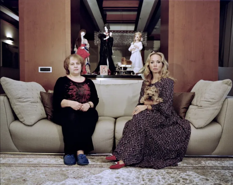 GOSPODARI I SLUGE: Pomalo morbidne slike ruskih bogata&scaron;a i njihovih slugu