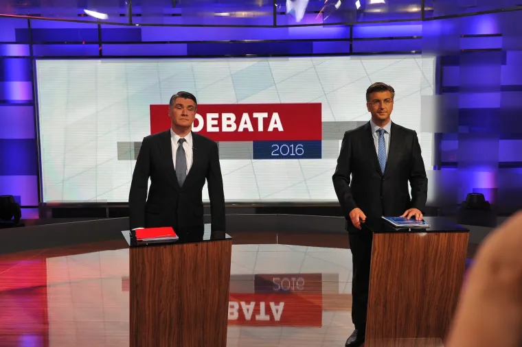 SUČELJAVANJE U FOTOGRAFIJAMA: Pogledajte kako je izgledala debata &scaron;efova SDP-a i HDZ-a