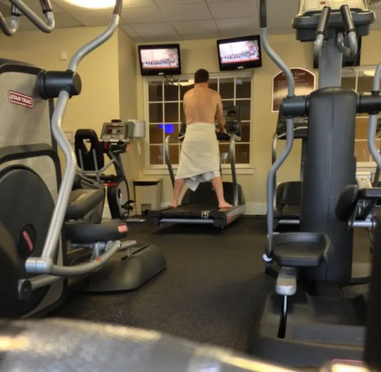 BILDERI ILI SAMOUBOJICE? Neki ljudi kao da se trude slomiti kralježnicu