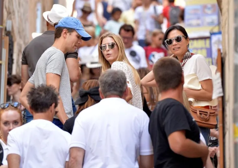 SLAVNI GOSTI U DUBROVNIKU: Kći Donalda Trumpa obi&scaron;la grad u pratnji moćne Putinove djevojke