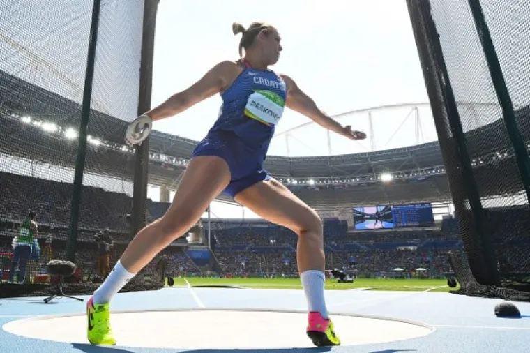 11 FOTOGRAFIJA ZA VJEČNOST: Ovako je izgledao Sandrin put do novog zlata