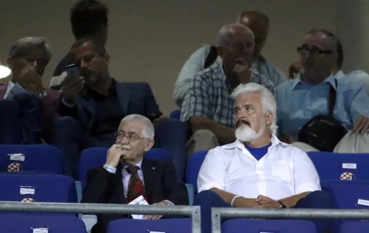 TRIBINE SU SE TRESLE: Ovako je to izgledalo u utorak navečer na Maksimiru