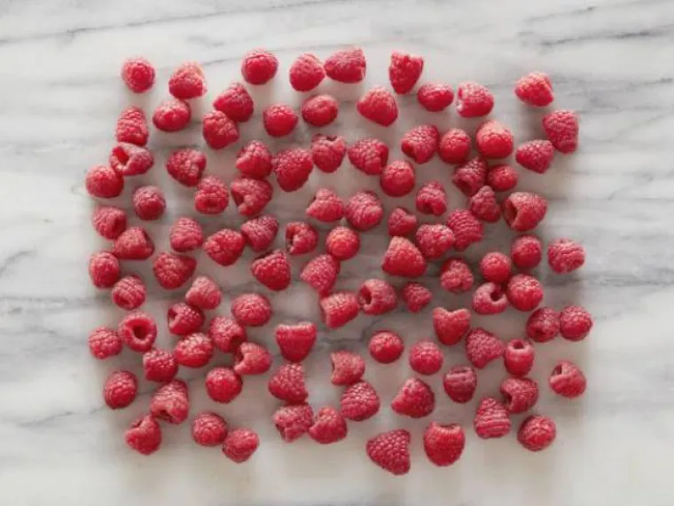 KAKO ZAPRAVO IZGLEDA 100 KALORIJA HRANE? Slike koje bi vam mogle olak&scaron;ati održavanje zdrave linije