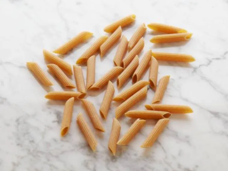 KAKO ZAPRAVO IZGLEDA 100 KALORIJA HRANE? Slike koje bi vam mogle olak&scaron;ati održavanje zdrave linije