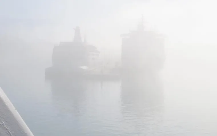 SPLIT SE PROBUDIO PREKRIVEN MAGLOM: Neobična pojava za sredinu kolovoza iznenadila i građane i turiste