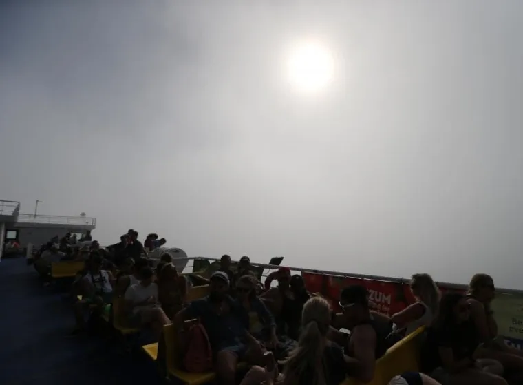 SPLIT SE PROBUDIO PREKRIVEN MAGLOM: Neobična pojava za sredinu kolovoza iznenadila i građane i turiste