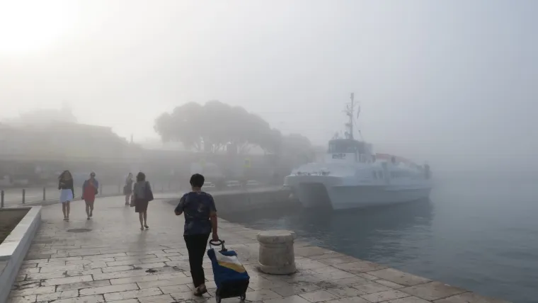 Gusta magla u Splitu