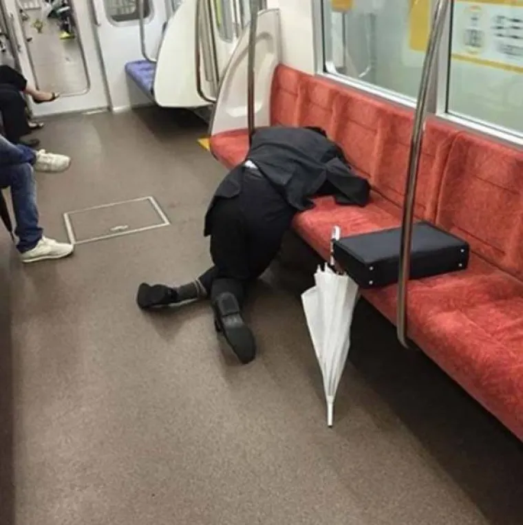 ALKOHOL POTPUNO POKOSIO JAPANCE: Izgleda da se ba&scaron; ne znaju nositi s njim