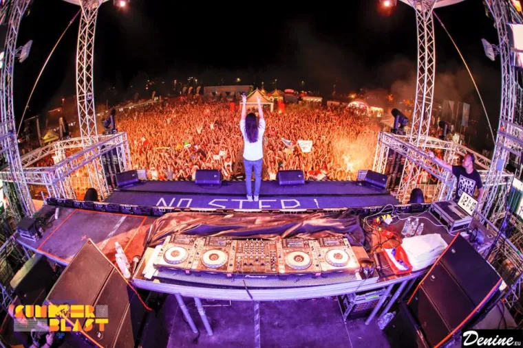 ČISTO LUDILO NA PRVOM DANU FESTIVALA: U Poreču otvoren MTV Summerblast