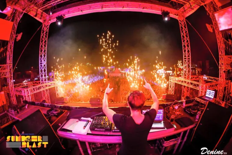 ČISTO LUDILO NA PRVOM DANU FESTIVALA: U Poreču otvoren MTV Summerblast