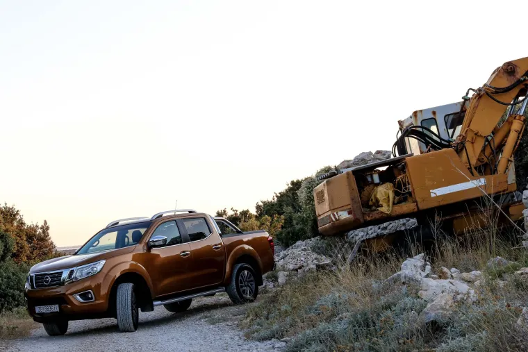 NISSAN NAVARA: Unutra&scaron;njost je u skladu s vanj&scaron;tinom, bogata, luksuzna i kvalitetna