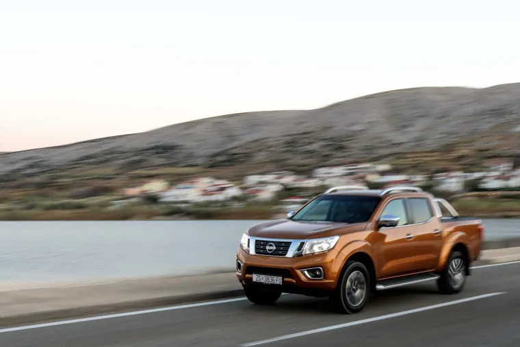 NISSAN NAVARA: Unutra&scaron;njost je u skladu s vanj&scaron;tinom, bogata, luksuzna i kvalitetna