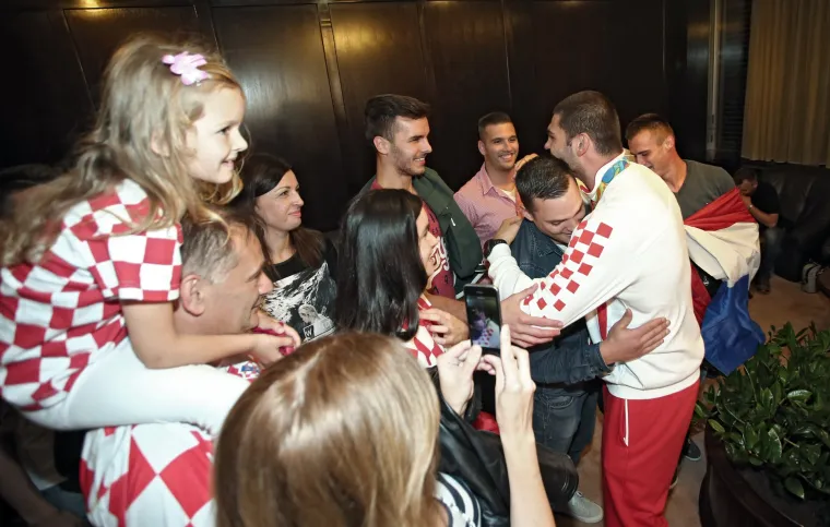 Brončani Hrgović u Zagrebu: 'Mislio sam da ćete me izbacili, a vi ste mi priredili proslavu'