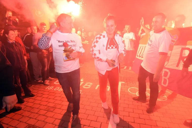 Tisuće navijača dočekalo zlatnu olimpijku Saru Kolak u rodnom Ludbregu