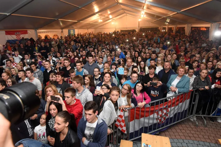 Tisuće navijača dočekalo zlatnu olimpijku Saru Kolak u rodnom Ludbregu