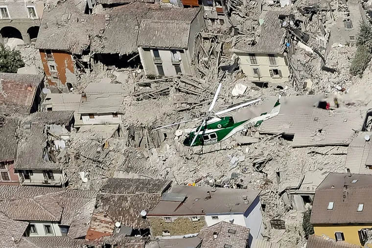 Fotografije iz zraka najbolje pokazuju razmjere potresa u Italiji: gradovi su gotovo sravnjeni sa zemljom