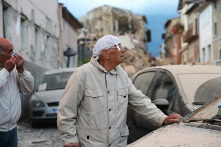 Stravični prizori potresa u Italiji