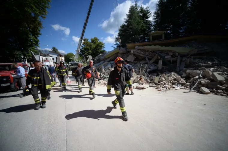 POSVUDA RU&Scaron;EVINE: Slike užasa nakon potresa u Italiji obilaze svijet