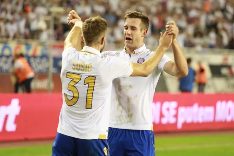 UŽARENA ATMOSFERA NA POLJUDU: Hajdukovi navijači priredili pakao Maccabiju