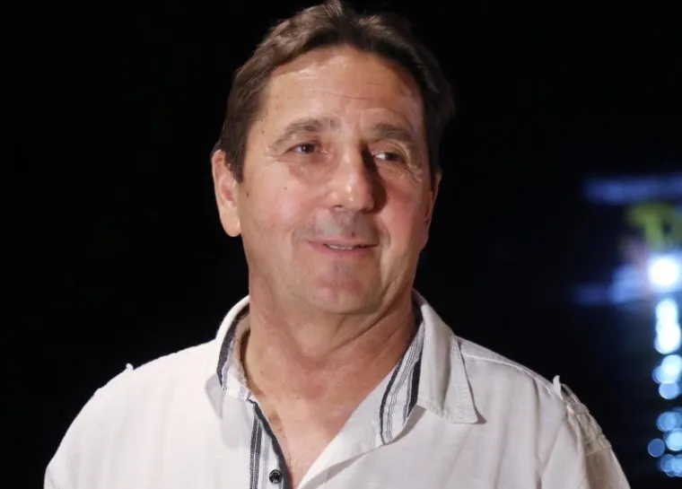 Hologram Stipe Petrine obratio se biračima