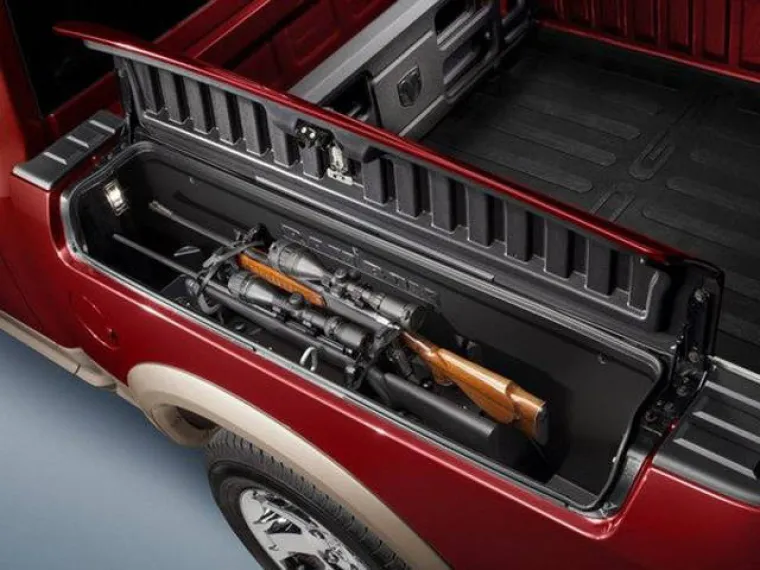 AMERI SU STVARNO LUDI: Nevjerojatno gdje sve uspiju sakriti oružje