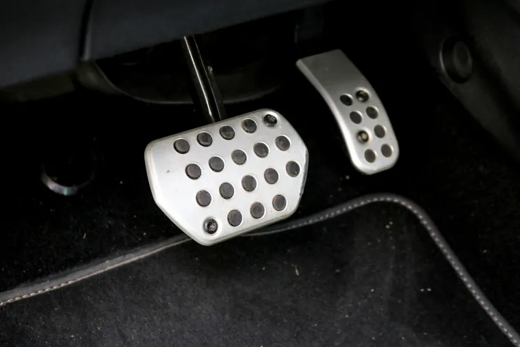 DS 4 CROSSBACK 2.0 BlueHDi 180 SPORT CHIC: Citro&euml;nov adut bez konkurenta u premium crossover segmentu