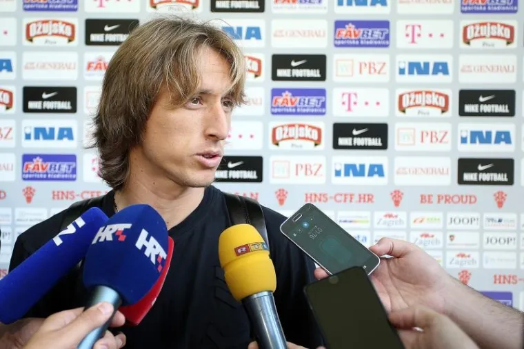 POČINJE AKCIJA TURSKA: Vatreni predvođeni Modrićem okupljaju se u Zagrebu