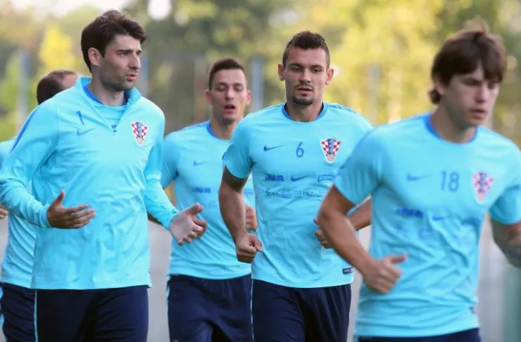VATRENO LUDILO: Ovako je izgledao prvi trening Hrvatske uoči početka kvalifikacija