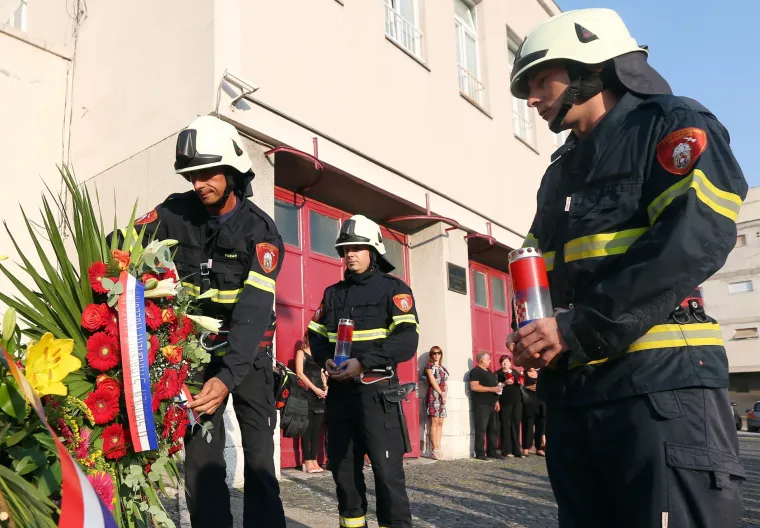 Polaganjem vijenaca obilježena 9. obljetnica kornatske tragedije