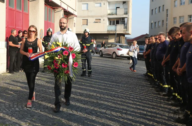 Polaganjem vijenaca obilježena 9. obljetnica kornatske tragedije