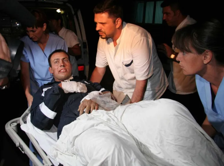 Jedini preživjeli je pripadnik DVD-a Tisno Frane Lučić koji se uspio oporaviti od te&scaron;kih ozlijeda i opekotina zadobivenih u požaru.