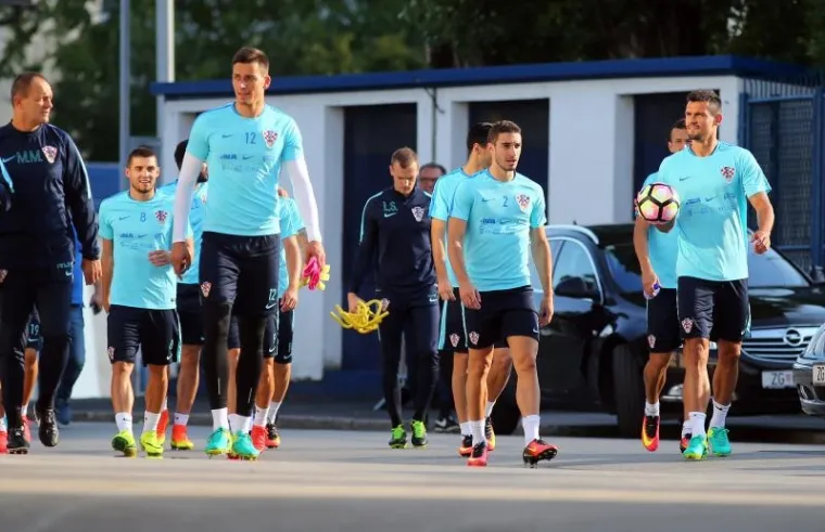 VATRENI ODRADILI DRUGI TRENING: Pogledajte kako se Modrić i dru&scaron;tvo pripremaju za Tursku