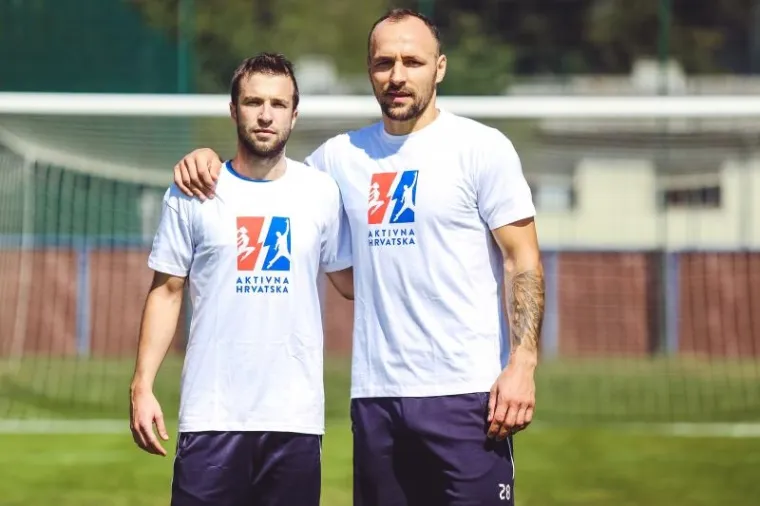 KRASOTICE I NOGOMETA&Scaron;I: Zvijezdama Dinama danas nije bilo dosadno, pogledajte kakve su im ljepotice stigle na trening